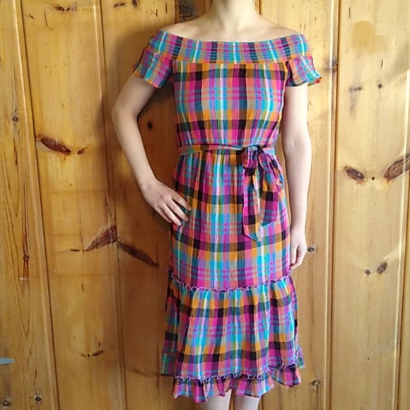 Dresses & Skirts - Francesca's summer dress